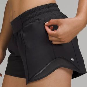 lululemon Hotty Hot Low-Rise Lined Short 4"